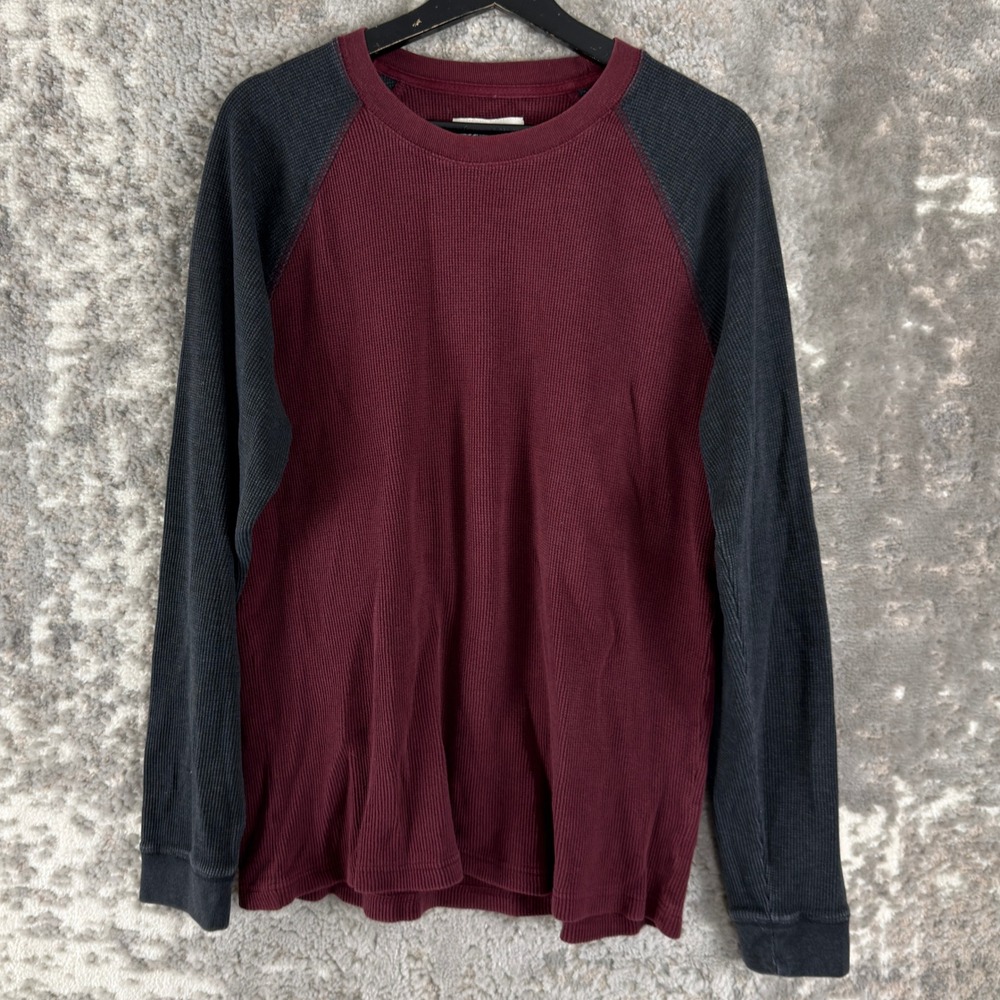 St. John's Bay Size M Raglan Waffle Knit Thermal Shirt Burgundy Long Sleeve Men